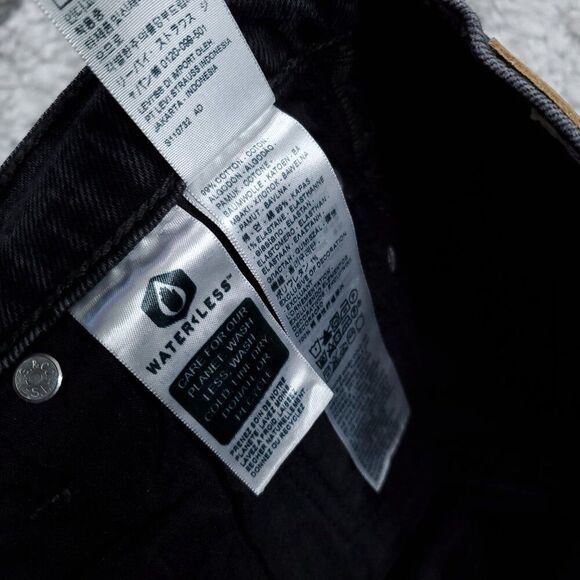 Levi's Premium Ribcage Bell Bottom Jeans Wide Leg Black Size 26 x 32 Stretch - Picture 6 of 9